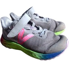 New Balance Fresh Foam Arishi v4 Kids 7 Grey Pink Rainbow Good Athletic Sneakers