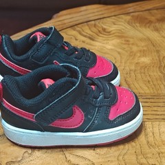 Nike Unisex Kids Low Top Sneakers Hook & Loop Black/Pink US 5C BQ5453-007