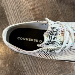 Converse Chuck Taylor All Star Low Junior Size 6 Lace Up Iridescent Rainbow Star