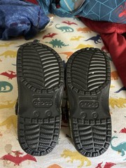 real tree camo kids crocs Size 6