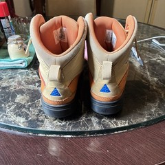 Nike ACG Woodside 2 High GS Boots 7Y Beige Orange 524872-201 Waterproof Duck