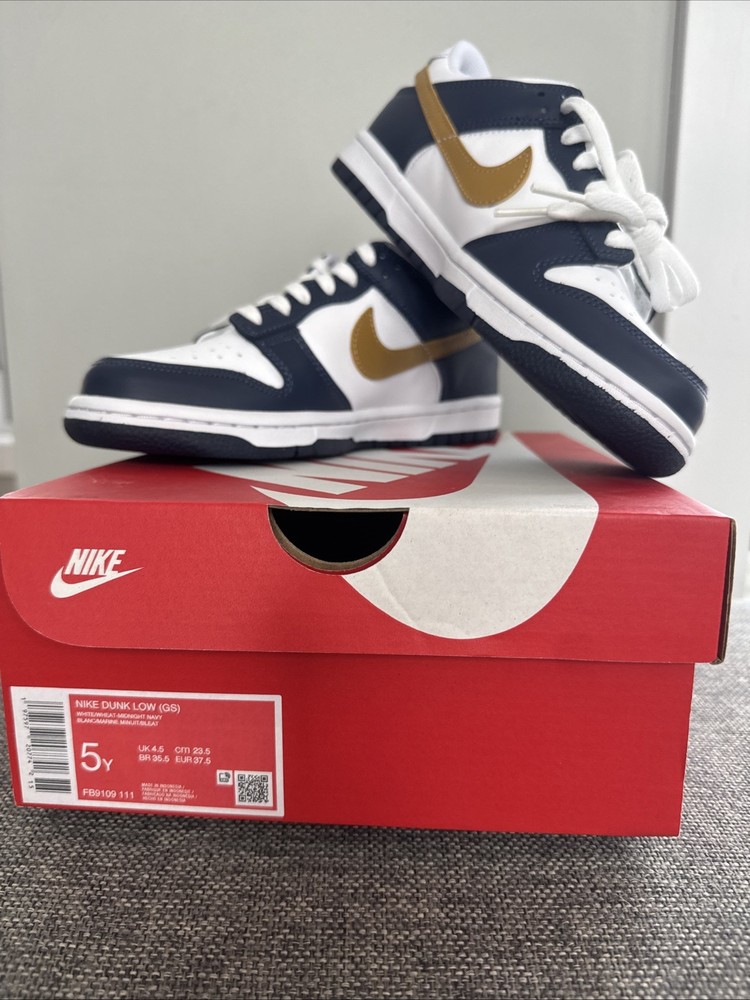Nike Dunk Low White Wheat Midnight Navy Boys US 5 Uk 4.5 NOS