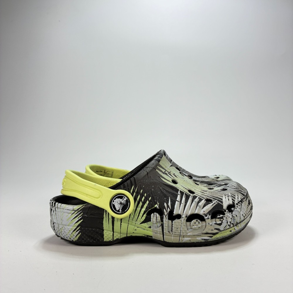 Crocs Baya Printed Clog Black Tropical Print Slip On Shoes 208736 Kid’s Size 10