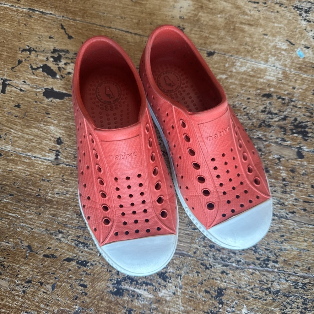 Jefferson Natives Red All Ons Size 11 Kids Gender Neutral