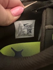 Nike A’One Black Green Grey Volt HF7001-301 GS Size 2Y