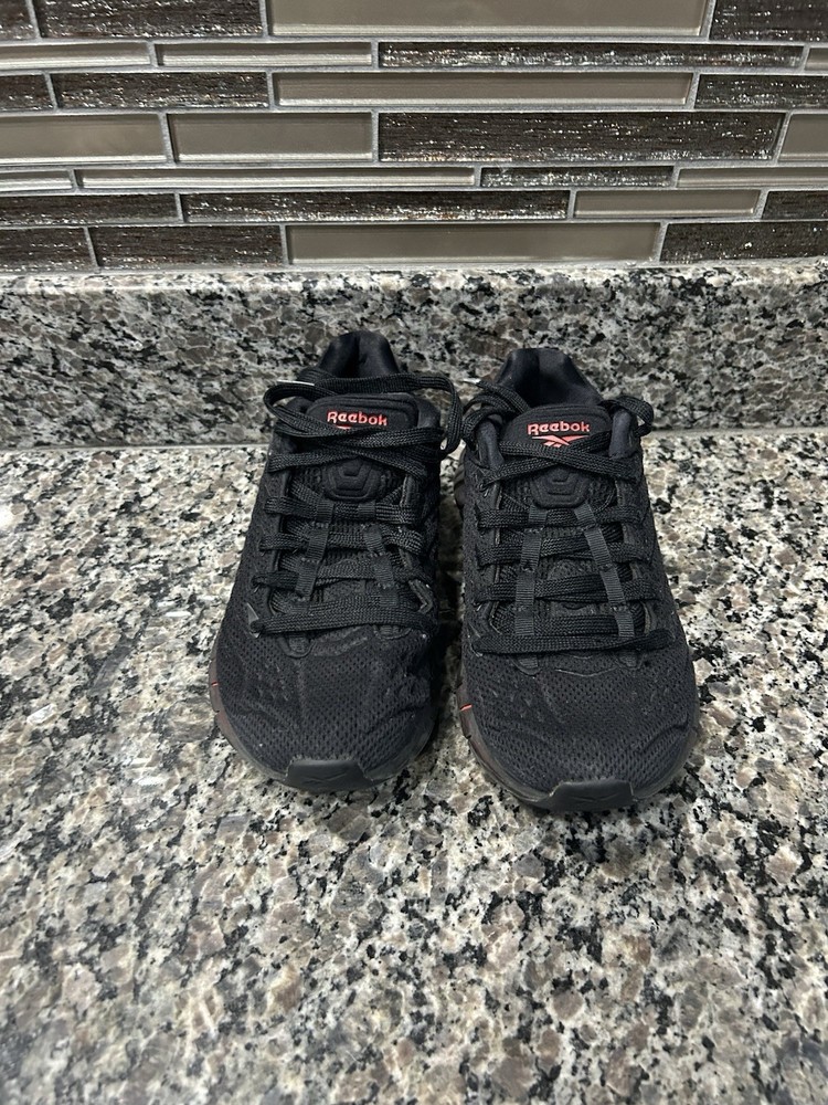 Reebok Zig Kinetica Red/Black FX0810 Size 3.5 Kids