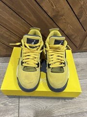 Air Jordan (GS) 4 Retro „LIGHTNING“ 2021 – Size 6Y – 408452 700 (5815-3)