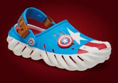 Crocs Echo Captain America youth size ps gs size new