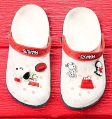 New Crocs x Peanuts Classic Clog K Snoopy Kids Sandal 211125-90H Size C6