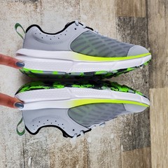 Under Armour Assert 10 Kids Shoes Sz 5.5 Mod Gray Hyper Green Lace Up Sneakers