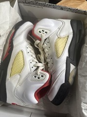 Jordan 5 Retro 2020 Mid Fire Red Size 4 (gs)
