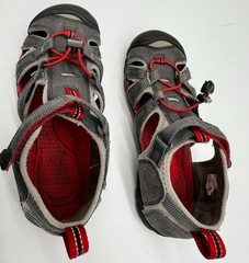 Keen Kids Seacamp II CNX Sandals Size 4 Gray Secure Fit Lace Up School Casual