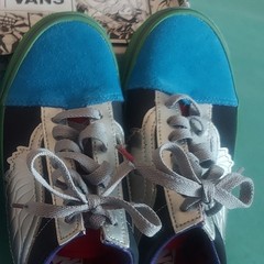 Vans Old Skool Marvel Avengers Sneakers Kids US 3.5 Captain America Thor Hulk