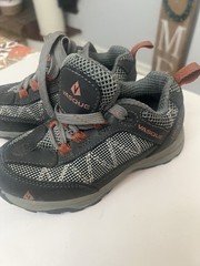 Kid’s Vasque Monolith 7209 UltraDry Waterproof WP Low Hiking Shoes Size Sz US 11