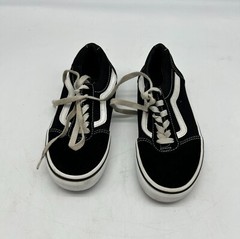 Vans Old Skool Classic Sneackers Size 3 Youth Unisex Black Low Top Casual Travel