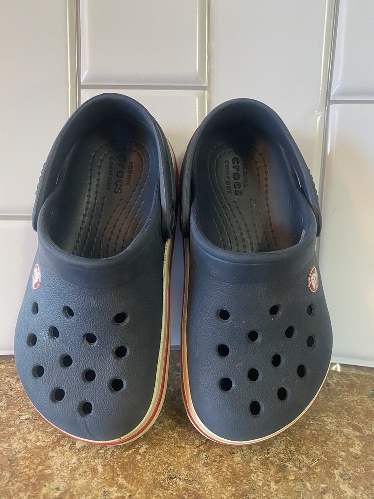 Crocs Crocband Clogs Shoes Navy Blue & Red – Child’s Size 7 Child Pre-Owned