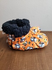 2T-4T Snoopy Halloween Slippers Plush Booties W/ Grips Peanuts Toddler