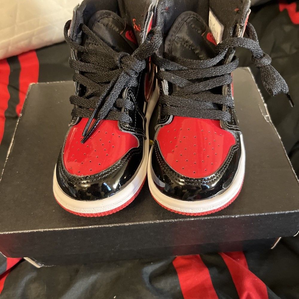 Jordon 1 RETRO HIGH OG