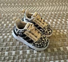 ADIDAS GZ4685 Racer TR21 Slip-on Sneakers Kids 5 K – White / Black Leopard Print