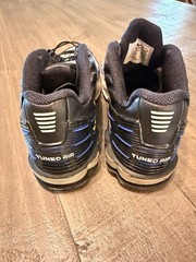 TN Air Nike Air Max Plus 3 GS Black/Chamois/Hyper Blue Size 4.5Y CD6871-001