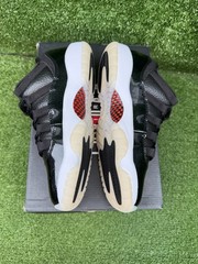 Size 5.5 (GS) – Jordan 11 Retro Low 72-10 DS NEW