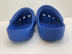 CROCS CLASSIC CLOGS Back Straps Youth Size 5 Blue Basketball Charms