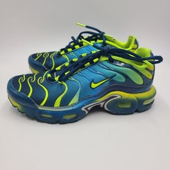 NIKE AIR MAX PLUS GS TEAL GRADIENT BLUE VOLT HERO FORCE Size 4Y CT0962-401