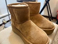 UGG Classic Ultra Mini Platform Kids Suede Faux Fur Lined Ankle Boot Brown 3