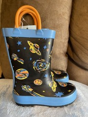 Cat & Jack Unisex Kids Size 6 Rainboots Space