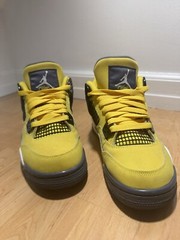 Size 4 (GS) – Jordan 4 Retro 2021 Mid Lightning