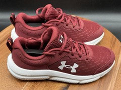 Under Armour Charged Assert 10 Running Shoes Youth Size 5.5 Red
