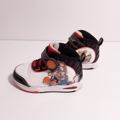 Space Jam Looney Tunes Blinking Light Up Shoes Kids Size 7 Bugs Bunny Sneakers