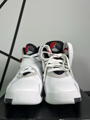air jordan 8 retro ‘bugs bunny’ 2013 pair (GS) | size: 5.5Y