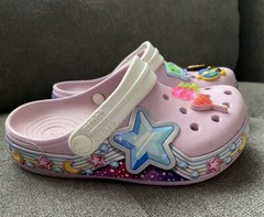 Crocs Girls Child Fun Lab Star Band Clogs With Charms Size J 1