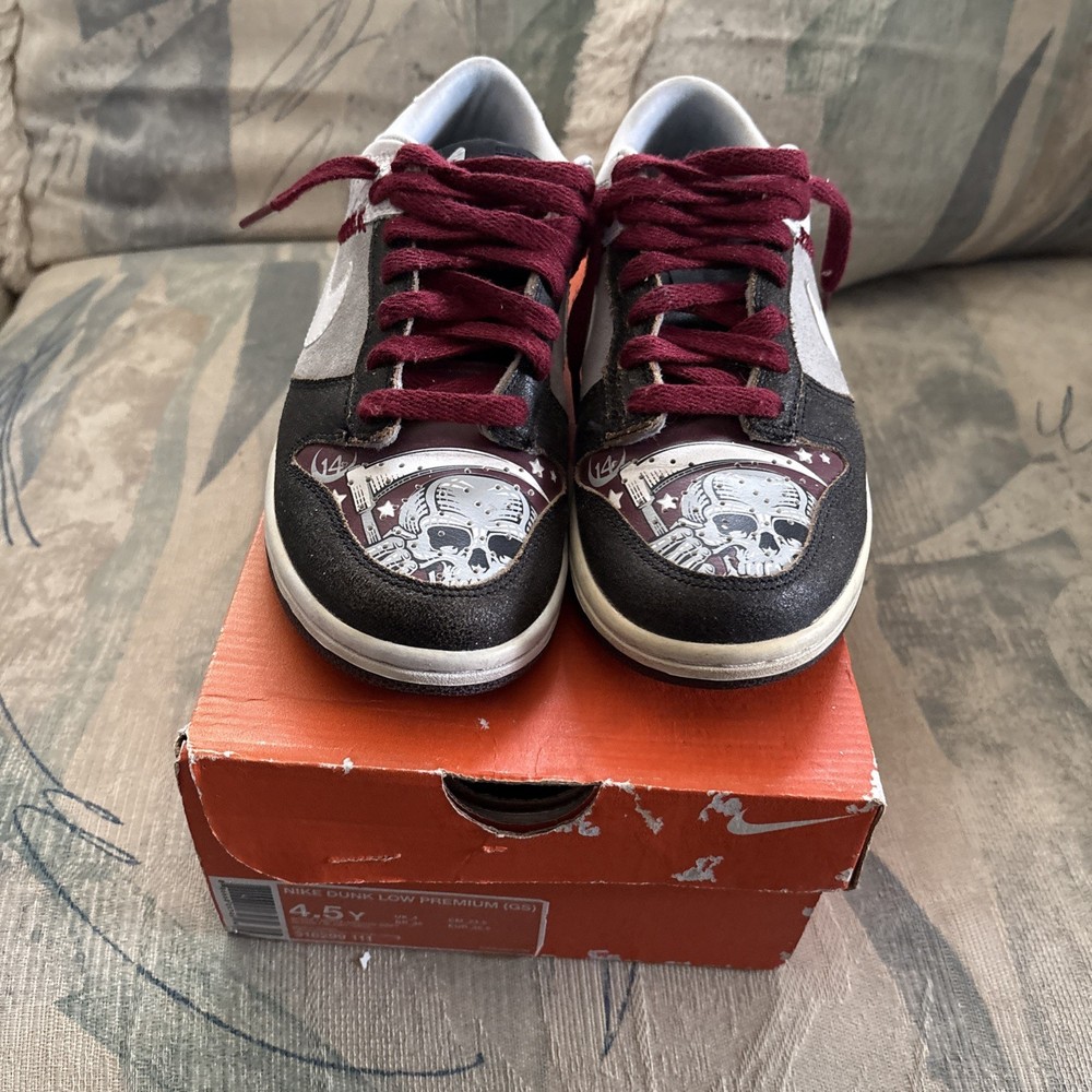 Nike Dunk Low Premium 318299-111 White Gray Youth Size 4.5Y Read Description