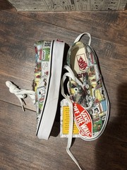 Vans Authentic x Peanuts Comics Kids Size 13 Sneakers Snoopy Charlie Brown
