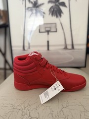 Reebok GW9516 Size 7 | Vector Red Retro Classic Freestyle High Youth Unisex