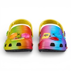Crocs Gushers Classic 211488-90H Clogs Kids 2 Multicolor Slip On Shoes KFC1037