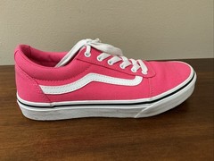 VANS Kids Size 4 Youth Ward Canvas Honeysuckle Pink Shoes Sneakers Unisex