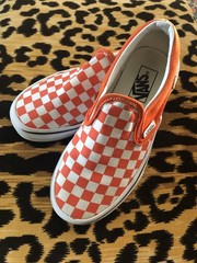 KIDS VANS CLASSIC SLIP ON CHECKERBOARD ORANGE YOUTH SIZE 1