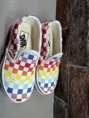 Vans “Off The Wall” Classic Slip-On Sneakers Kids Size 11 Rainbow Checkerboard