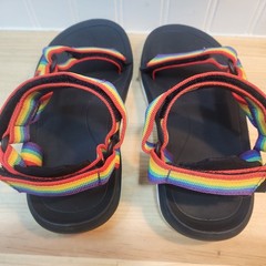 TEVA HURRICANE XLT2 RAINBOW PRIDE HIKING SANDALS YOUTH 2 WOMEN 4