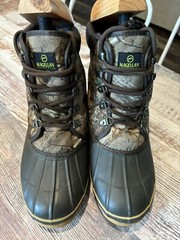 Magellan Outdoors Camouflage Kids Duck Boots Sz 6