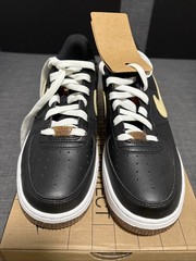 Size 6(GS) – Nike Air Force 1 LV8 Low Pomegranate DA3093-001