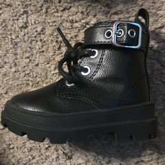 H&M Unisex Kids Black Bootie Boots Synthetic Leather Buckle Lace-Up Size 4-5
