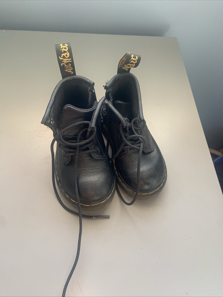 Dr Martens Kids‘ Zavala Combat Lace Up Boot Little/Big Kid