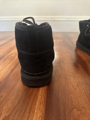UGG Neumel II Boot Suede 1017320K Black Unisex /Boys Sz 5 EU 37