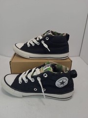 Converse All Stars Kids Black And Camouflage size 2