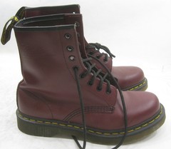 Dr. Martens 1460 Smooth Leather Lace Up Oil Resistant Boots Red youth size 6/7