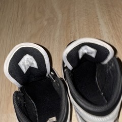 Air Jordan Unisex Kids Black White Grey 3.5 NO LACES